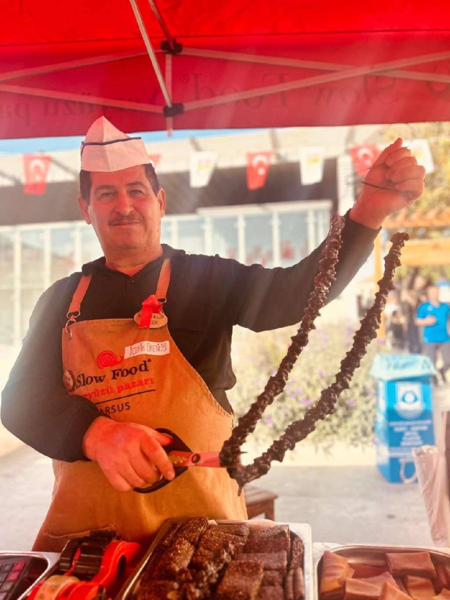 Cevizli sucuk — Muttalip Eker